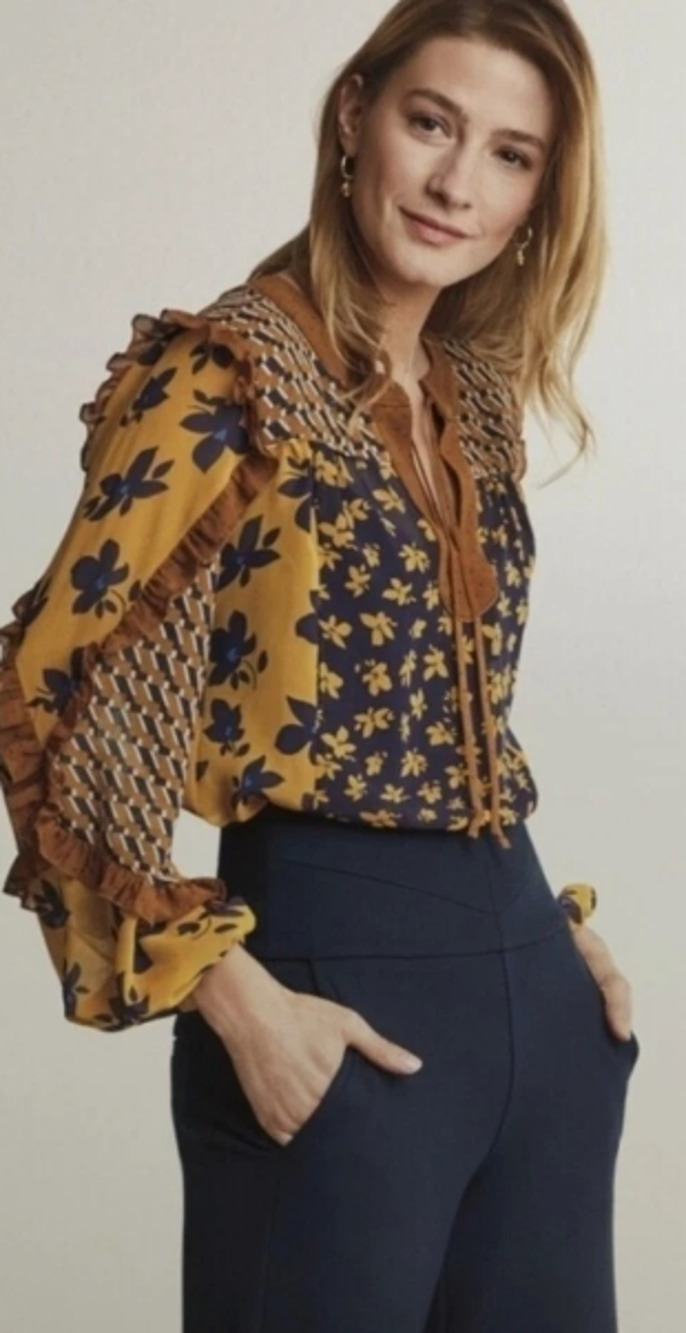 Cabi Harmony Blouse Mustard Navy Floral Boho Mixed Print Ruffle Sleeve Sm 4-8